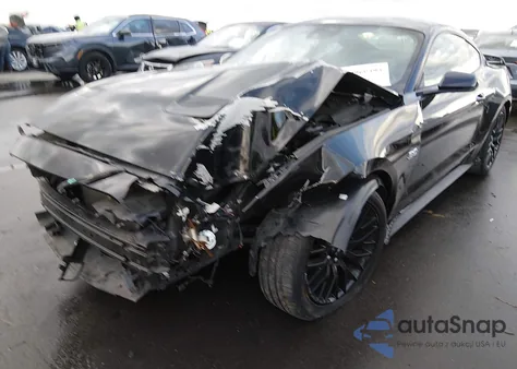 2021 Ford Mustang Gt Premium Fastback z USA, uszkodzony, nr VIN 1FA6P8CFXM5126627